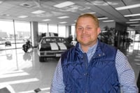 justin-henning-west-coast-auto-dealers-768x512